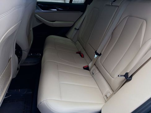 Used 2019 BMW X3 sDrive30i w/ Premium Package image 13