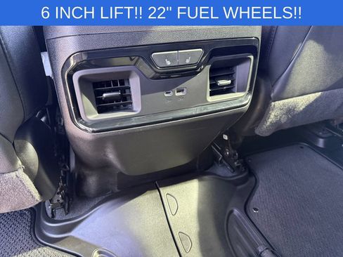 Used 2024 GMC Sierra 2500 AT4 w/ AT4 Premium Plus Package AWD/4WD image 15
