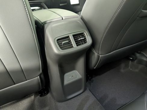 New 2025 Buick Envision Sport Touring image 30