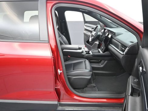 Used 2025 GMC Terrain Elevation w/ Elevation Premium Package AWD/4WD image 35