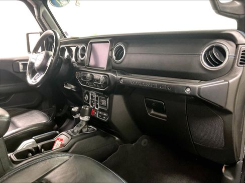 Used 2021 Jeep Wrangler Unlimited Rubicon 4xe w/ Steel Bumper Group AWD/4WD image 14