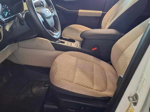 Used 2020 Ford Escape SE AWD/4WD image 16