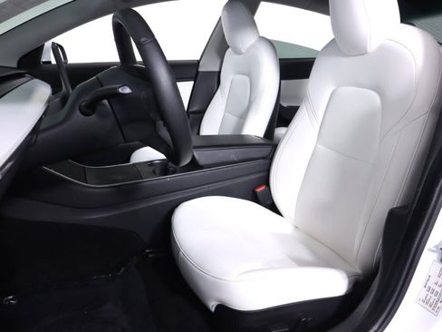 Used 2020 Tesla Model 3 Long Range AWD/4WD image 28