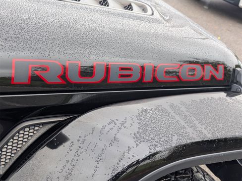 Used 2020 Jeep Gladiator Rubicon image 5