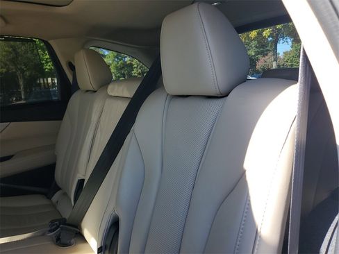 Certified 2023 Acura MDX FWD w/ Technology Package image 14