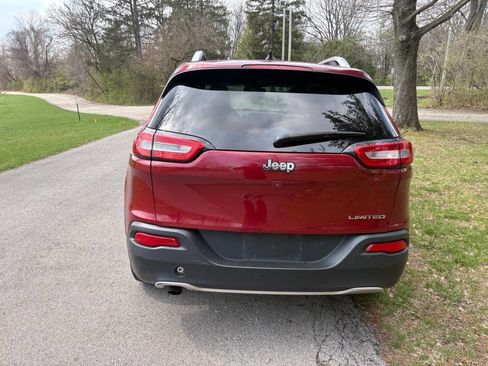 Used 2014 Jeep Cherokee Limited image 8