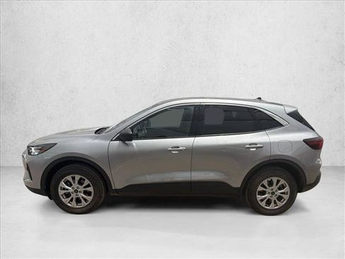 Used 2024 Ford Escape Active AWD/4WD image 2
