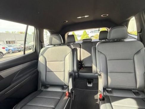 Certified 2025 Buick Enclave Preferred w/ Power Package AWD/4WD image 28