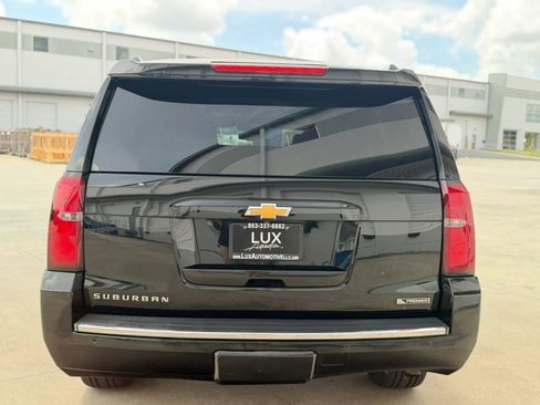 Used 2017 Chevrolet Suburban Premier AWD/4WD image 9