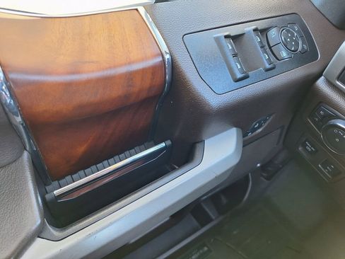 Used 2018 Ford F150 King Ranch w/ Equipment Group 601A Luxury image 19