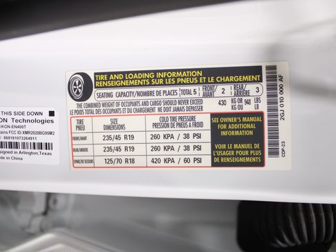 Used 2024 Volkswagen Taos SEL image 35