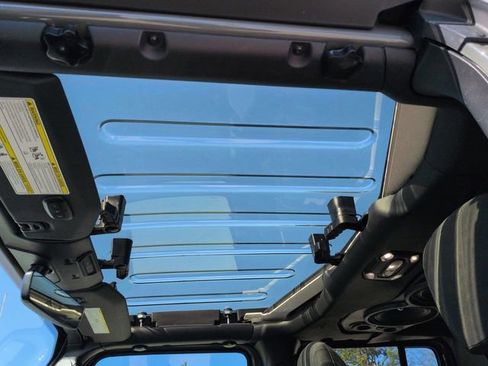 Used 2023 Jeep Gladiator Rubicon w/ LED Lighting Group image 22