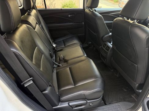 Used 2019 Honda Pilot EX-L image 19