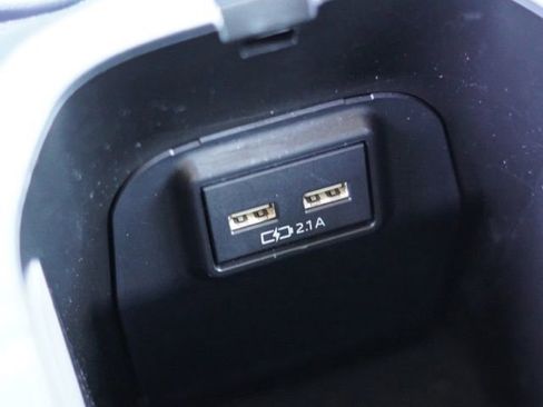 Used 2021 Toyota RAV4 XSE AWD/4WD image 43