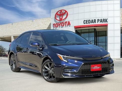 Used 2026 Toyota Corolla SE FWD image 1