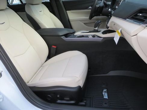 New 2026 Cadillac CT4 Premium Luxury image 9