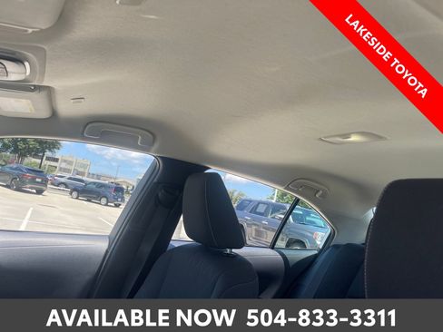 Used 2025 Toyota Corolla LE FWD image 29