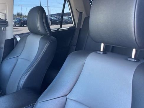 Used 2019 Toyota 4Runner SR5 Premium image 13