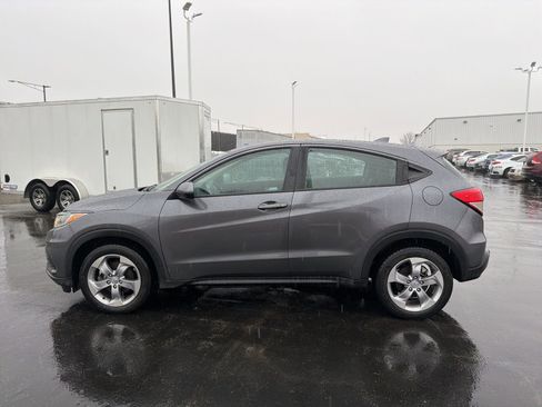 Used 2022 Honda HR-V LX image 3