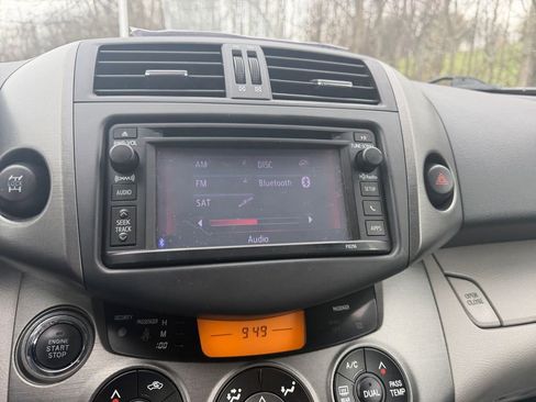 Used 2012 Toyota RAV4 Limited w/ Navigation Value Pkg image 17