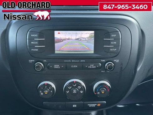 Used 2016 Kia Soul + FWD image 16