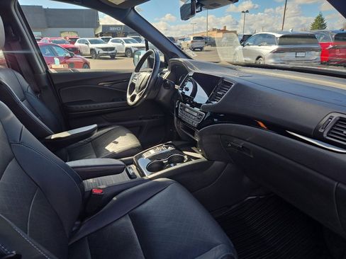 Used 2022 Honda Passport Elite image 19