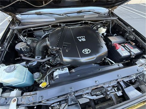 Used 2013 Toyota Tacoma PreRunner RWD image 21