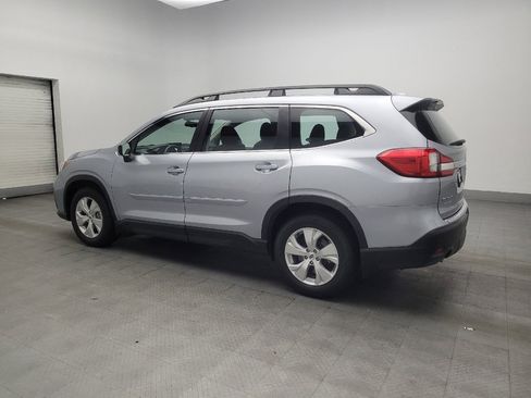 Used 2019 Subaru Ascent 8-Passenger AWD/4WD image 3
