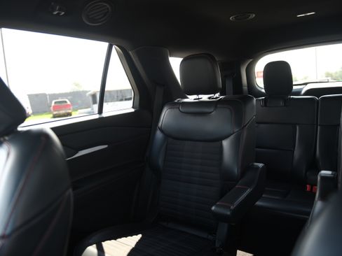 Used 2025 Ford Explorer ST-Line AWD/4WD image 27