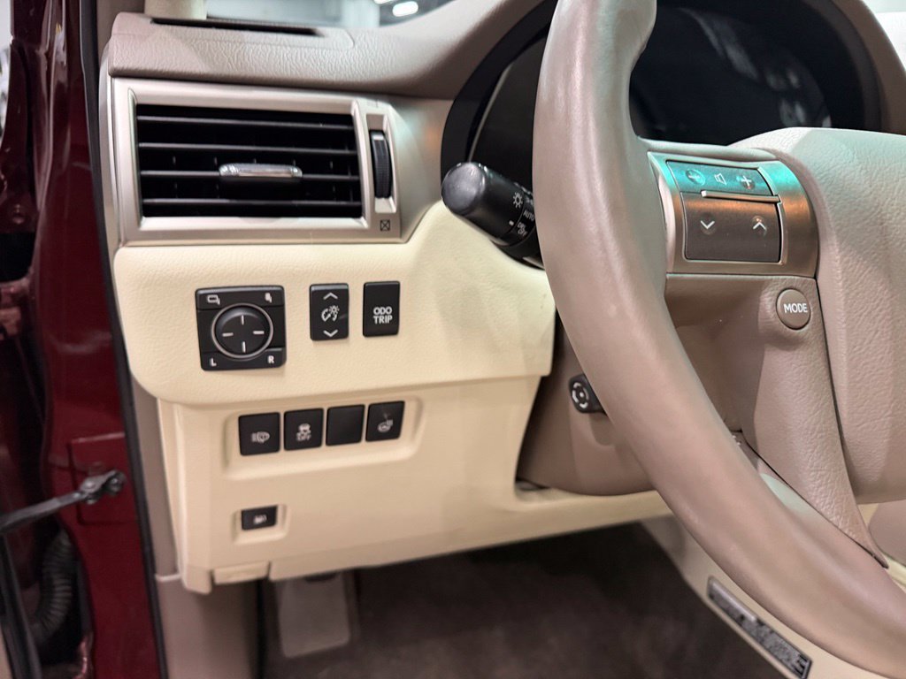 Used 2012 Lexus GX 460 Premium AWD/4WD image 51