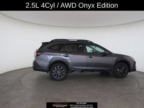 Used 2025 Subaru Outback Onyx Edition AWD/4WD image 22
