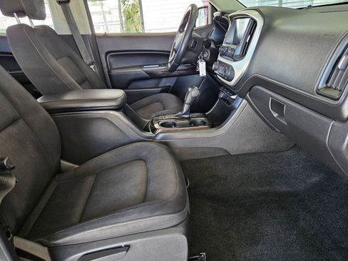 Used 2015 GMC Canyon SLE w/ Nightfall Edition RWD image 28