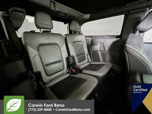 Certified 2023 Ford Bronco Big Bend w/ Sasquatch Package AWD/4WD image 29