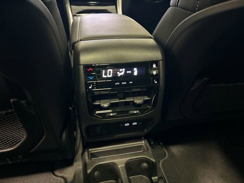 New 2026 Jeep Grand Cherokee L Limited image 31