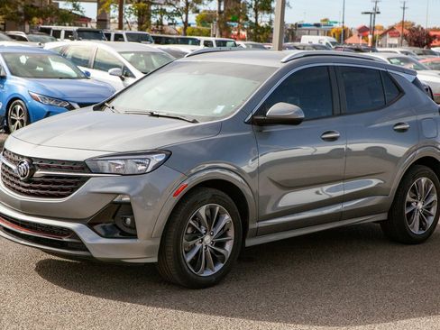 Used 2023 Buick Encore GX Select w/ Sport Touring Package image 9