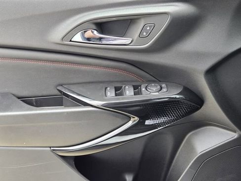 New 2026 Chevrolet Trax RS w/ Driver Confidence Package FWD image 18