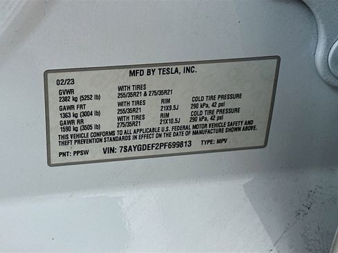 Used 2023 Tesla Model Y Performance image 12