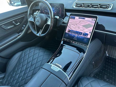 Used 2025 Mercedes-Benz S 500 S 500 image 19