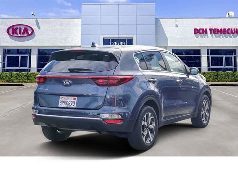 Certified 2020 Kia Sportage LX image 4