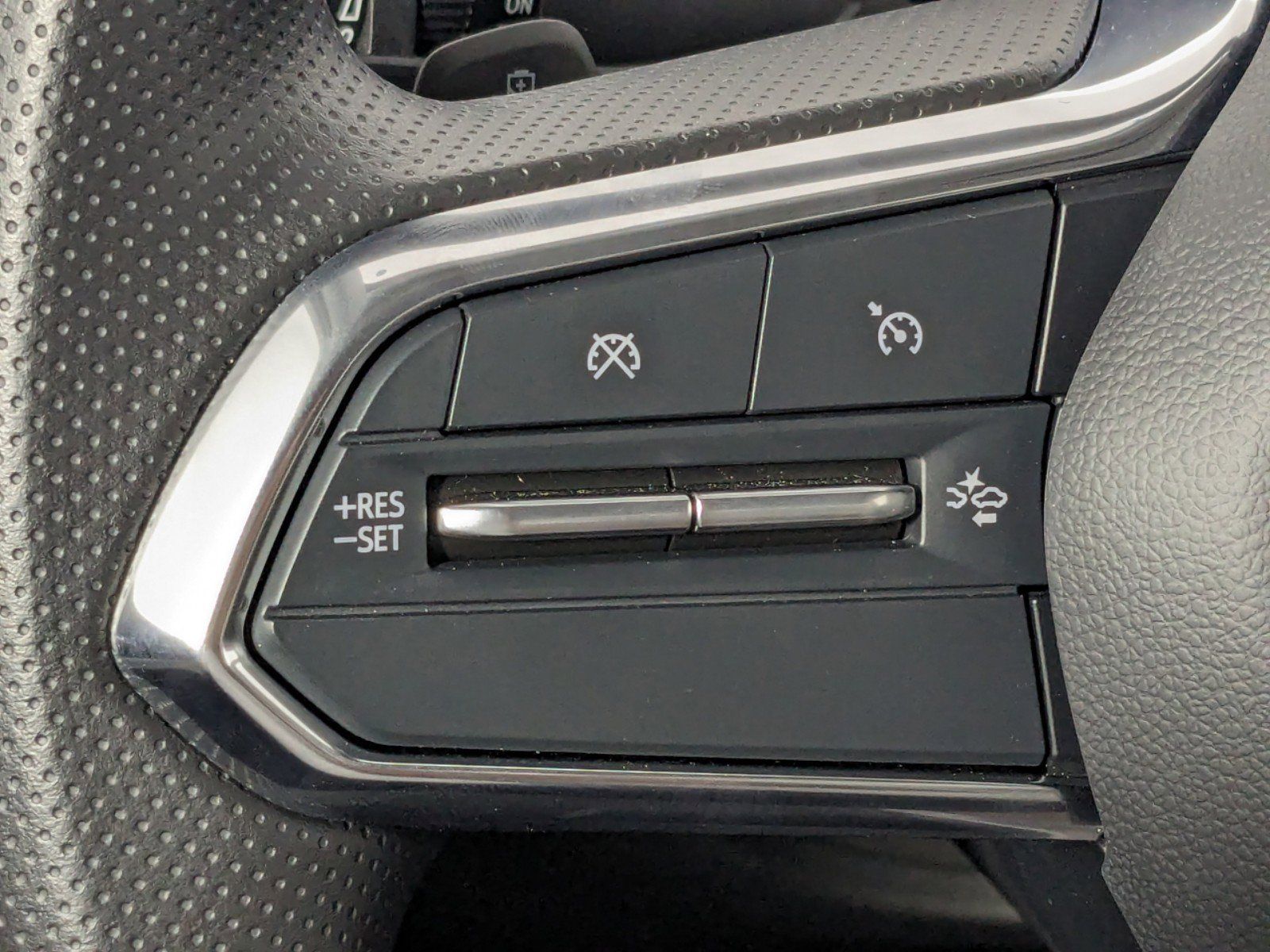 New 2026 Honda Prologue EX image 21