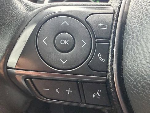 Used 2023 Toyota Camry XSE FWD image 16