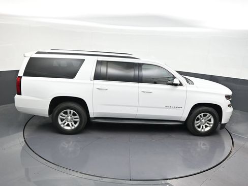 Used 2020 Chevrolet Suburban LS RWD image 20