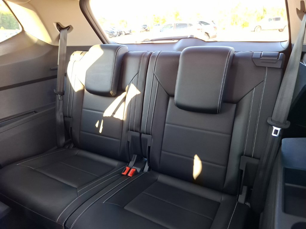 Used 2023 Volkswagen Atlas SE AWD/4WD image 31