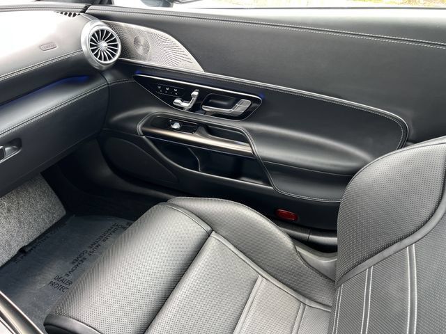 Used 2022 Mercedes-Benz SL 63 AMG 4MATIC image 16