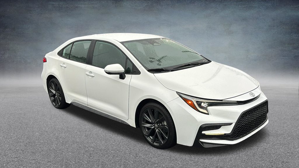 Used 2025 Toyota Corolla SE FWD image 3