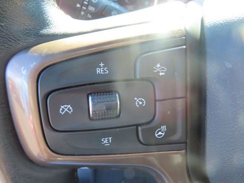 Used 2020 Chevrolet Silverado 1500 High Country w/ Technology Package image 20