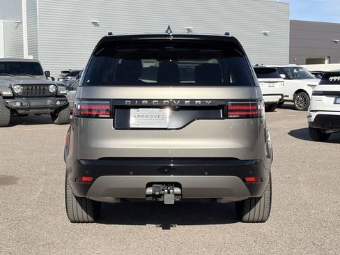 Used 2025 Land Rover Discovery Dynamic SE image 29