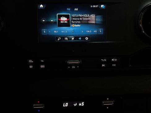 Used 2023 Mercedes-Benz Sprinter 2500 w/ Acoustic Package image 8