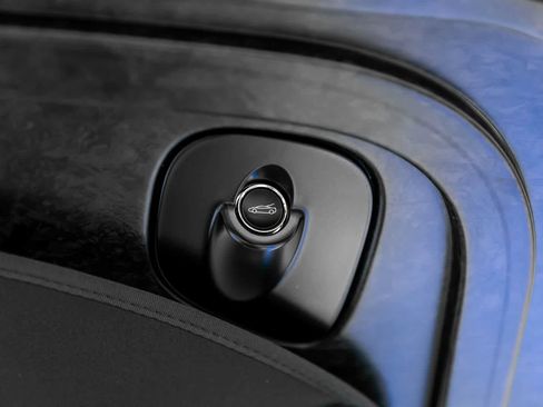 New 2025 McLaren GTS image 33