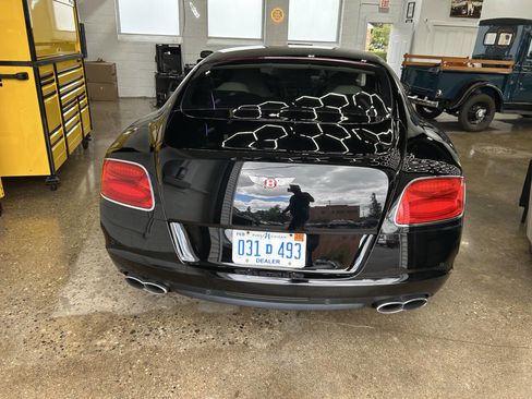 Used 2014 Bentley Continental GT image 4